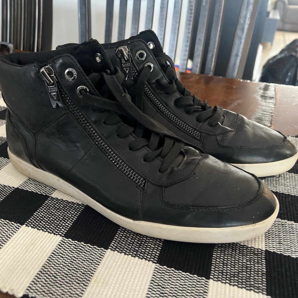 Guess 
Black high tops 
Size 12 
Good con